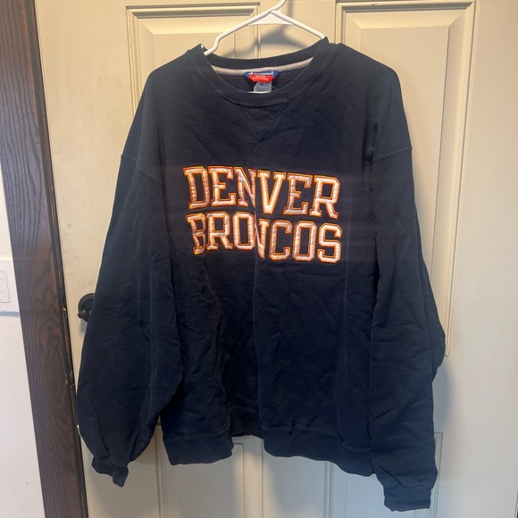 Vintage Denver Bronco Champion NFL brand.   EUC. 2x - Picture 2 of 10